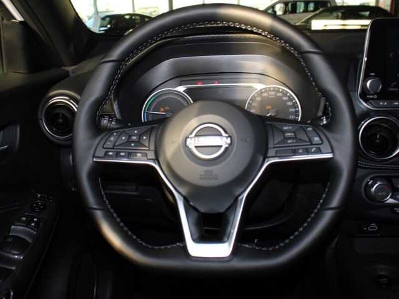 Nissan Juke 1.6 Hybrid N-Connecta Navi SITZHZG Voll-LED-Scheinw. Rückfahrkamera