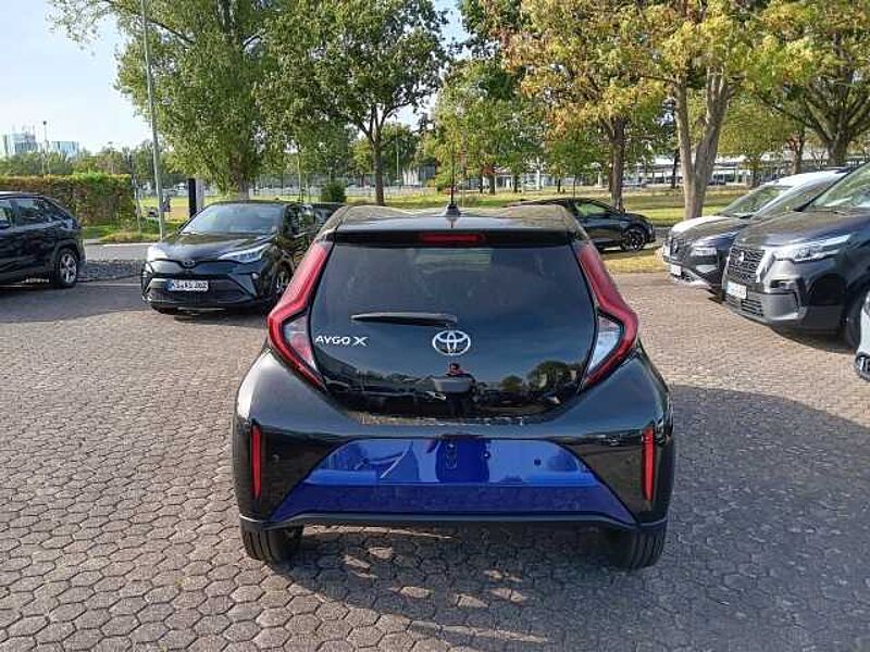 Toyota Aygo X 1,0-l-VVT-i 5-Türer Pulse Komfort-Paket LED-Paket