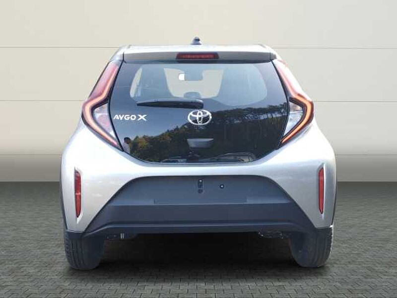 Toyota Aygo X 1,0-l-VVT-i 5-Türer Play Apple CarPlay Android Auto Klimaautom SHZ Spurhalteass.