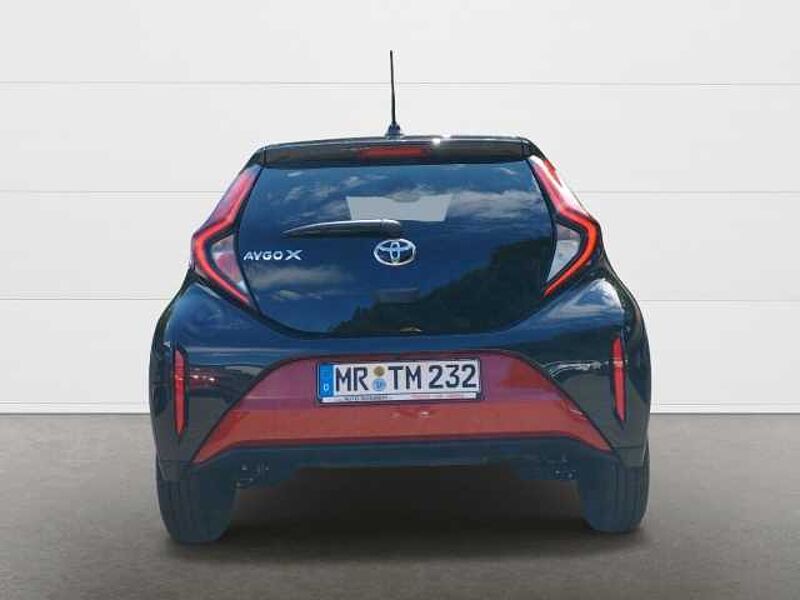 Toyota Aygo X Team D 1,0l Apple CarPlay Android Auto Musikstreaming DAB SHZ Spurhalteass.