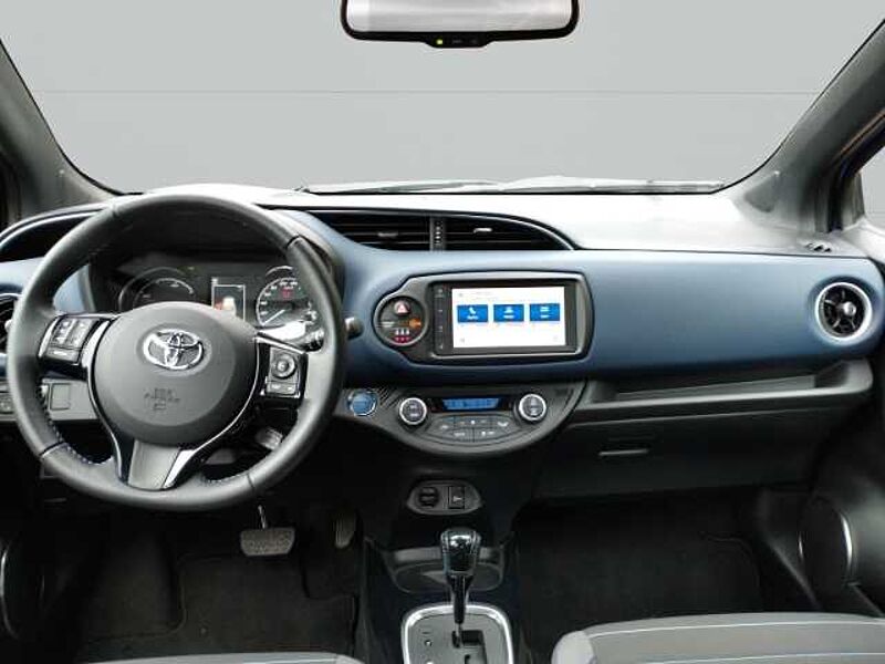 Toyota Yaris Hybrid Style Selection 1.5 Dual-VVT-i EU6d-T 5-TÜRER, STUFENLOSES AUTOMATIKGETR