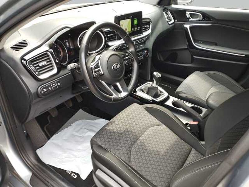 Kia Ceed Vision EU6d-T Sportswagon 1.6 CRDi Navi Apple CarPlay Android Auto Mehrzonenklim