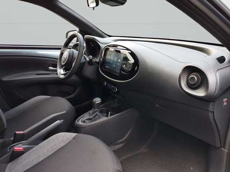 Toyota Aygo X 1.0 Play CVT AUTOMATIK AppleCarPlay SITZHZG