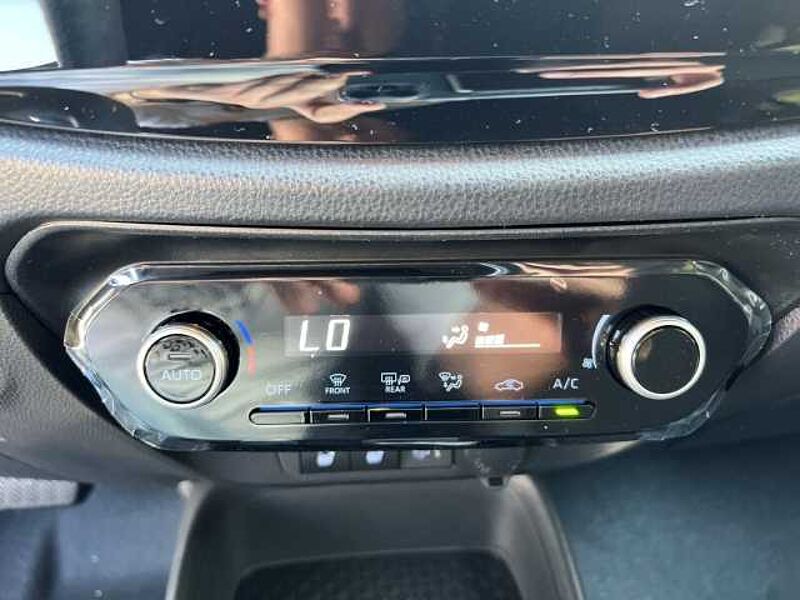 Toyota Aygo X 5-Türer Play 1,0-l-VVT-i S- CVT Stufenloses Automatikgetriebe Apple CarPlay Andr