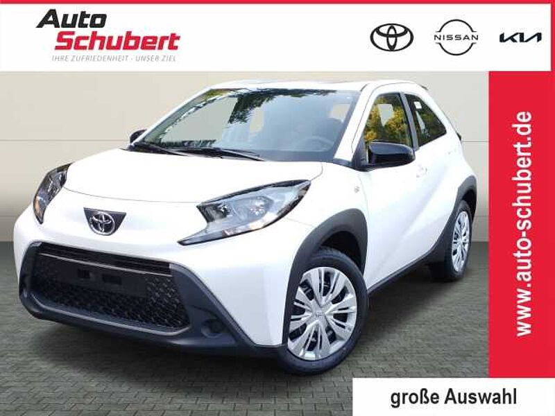 Toyota Aygo X Play 1,0 l Apple CarPlay Android Auto Musikstreaming DAB Spurhalteass. Fernlicht