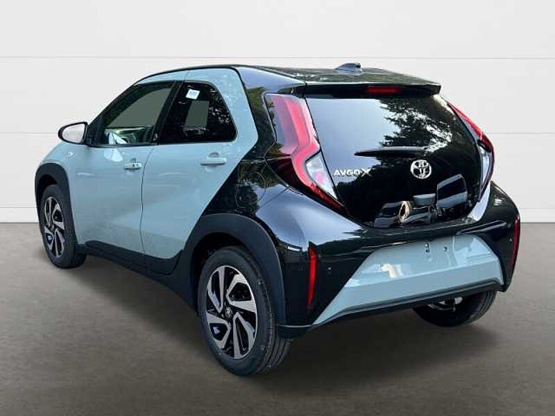 Toyota Aygo X 1.0 Team D CVT AUTOMATIK+KAMERA+KLIMAAUTO+APPLECARPLAY