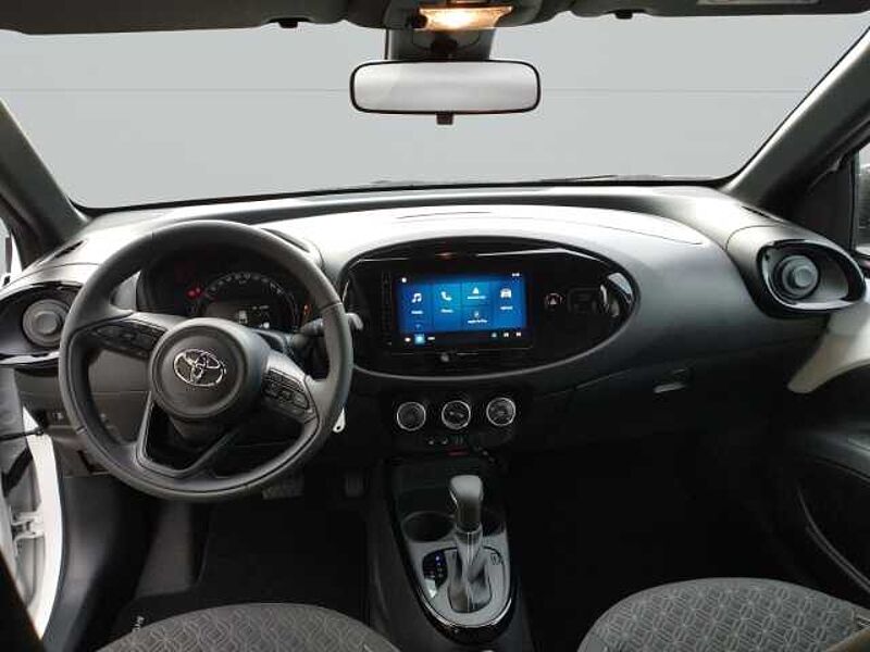 Toyota Aygo X 1,0 l Black & White CVT Rückfahrkamera Halogen-Scheinwerfer Sitzheizung vorn